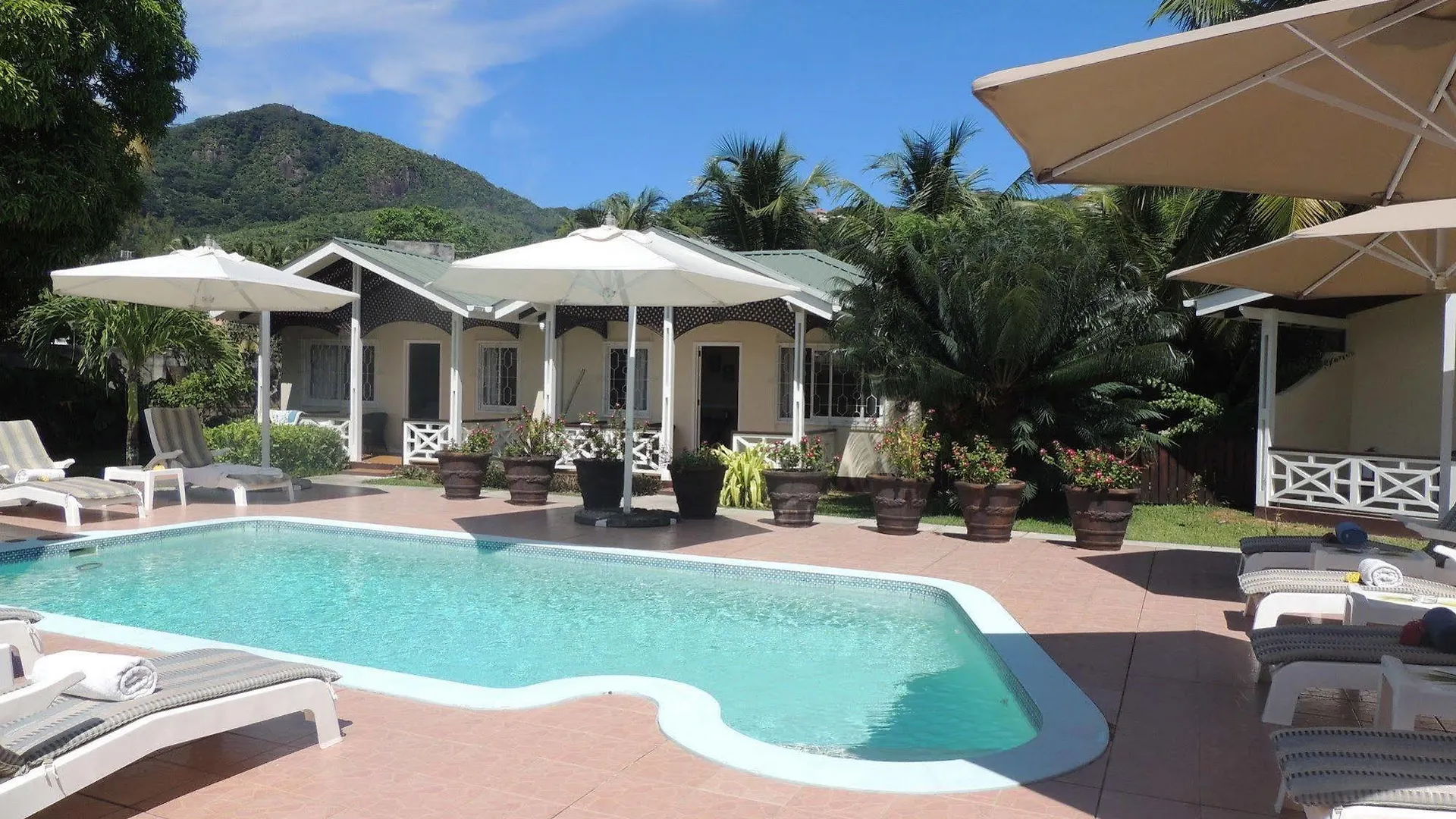 Hotel La Roussette Anse aux Pins